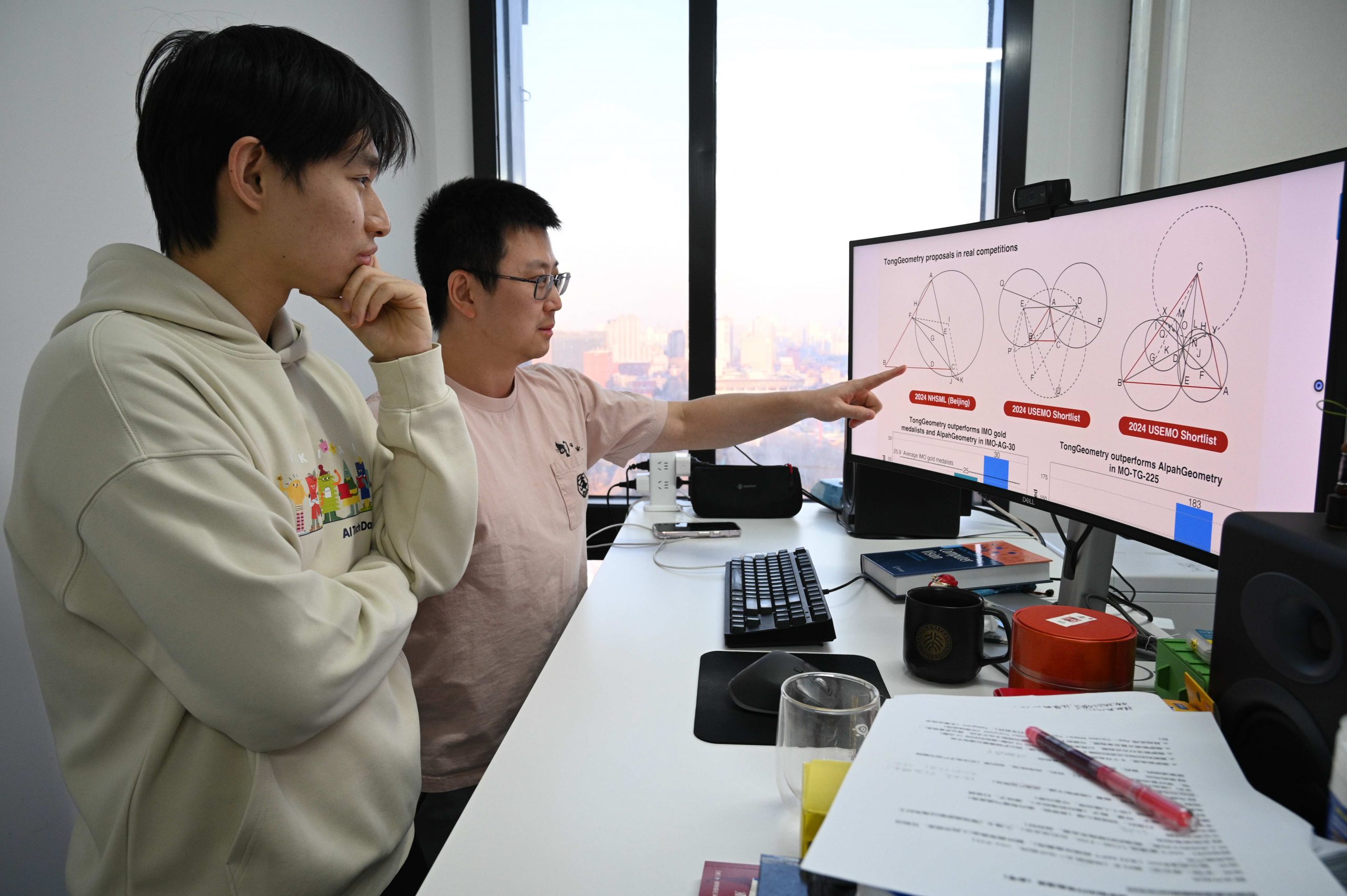 中国の汎用AI、論理推論で新成果　幾何難問の出題・解答を両立